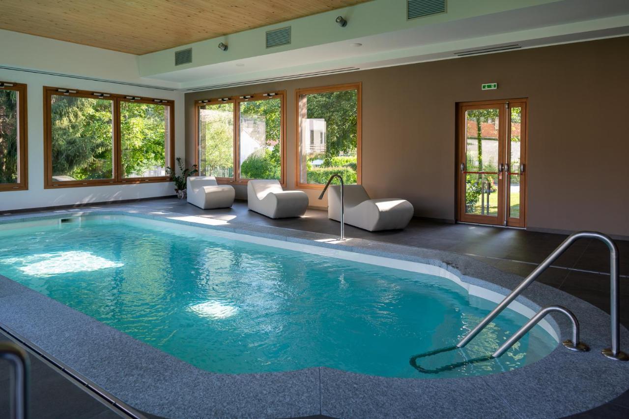 Hotel Villa Elia Calizzano Luaran gambar