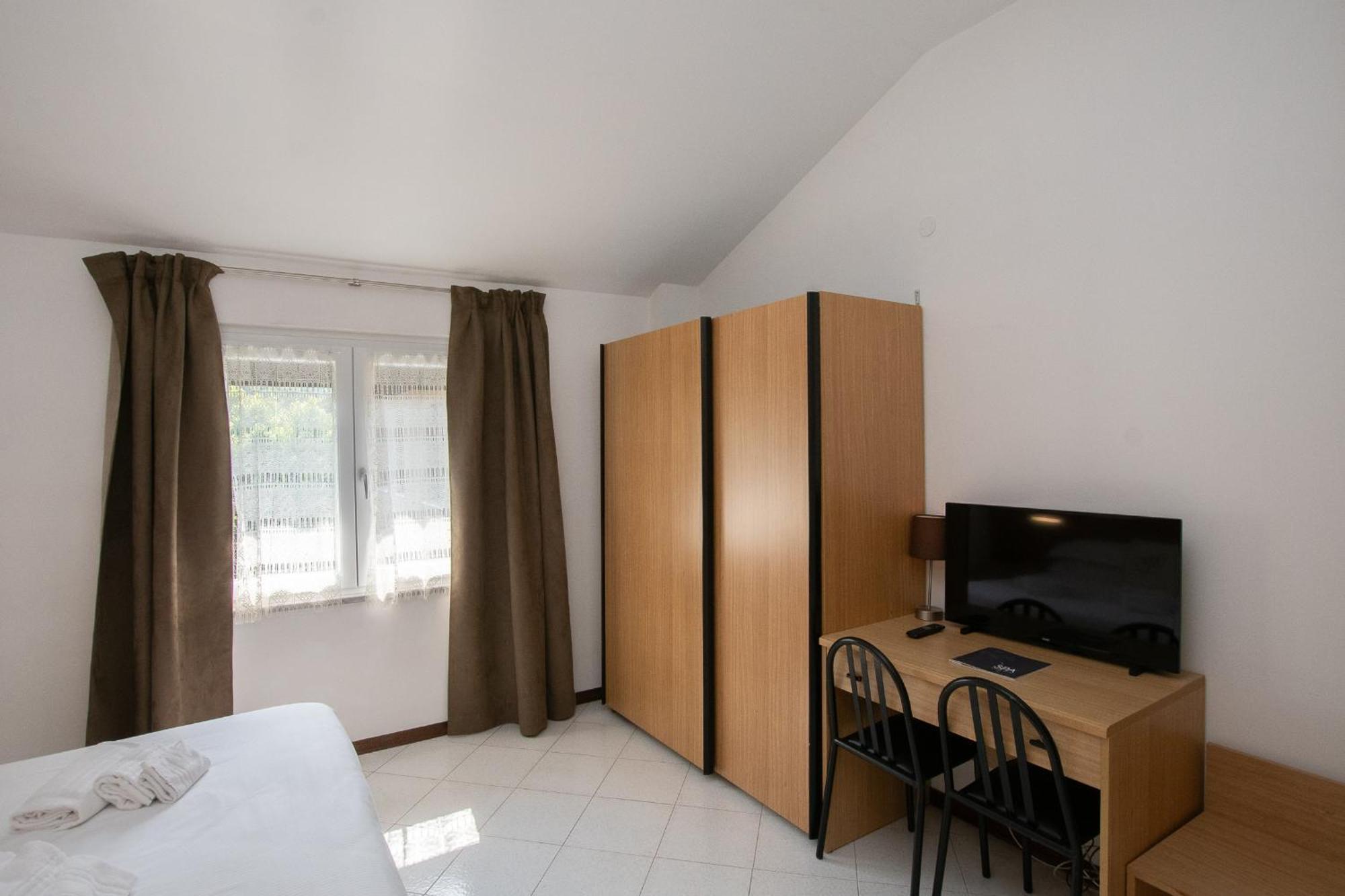 Hotel Villa Elia Calizzano Luaran gambar
